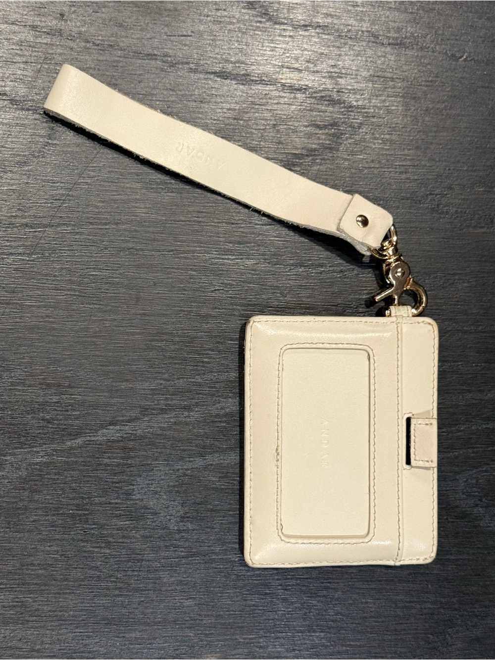 ANDAR The Denner Ivory Leather Wristlet Card Holder